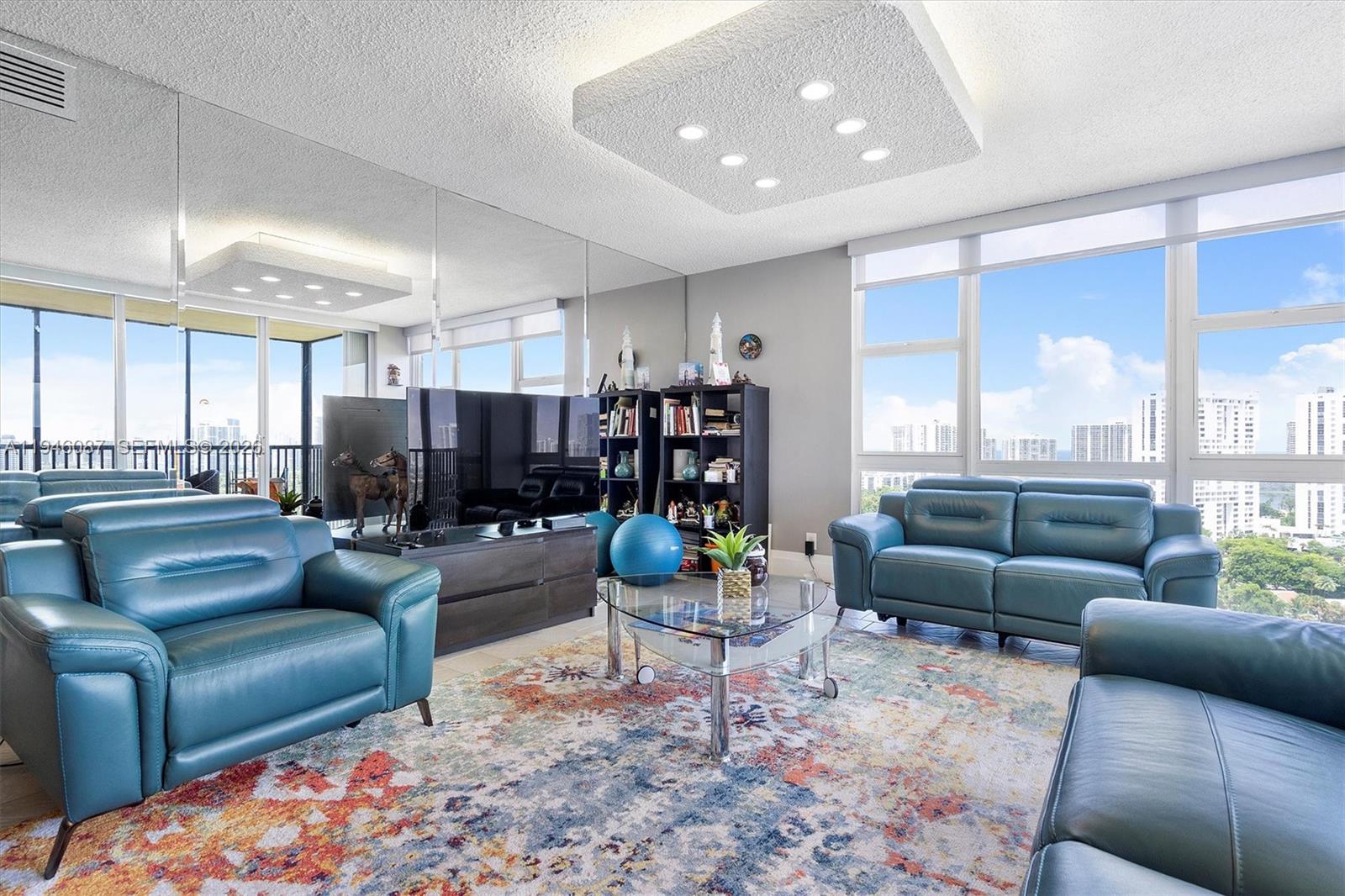 CORONADO CONDO- TOWER II - Residential