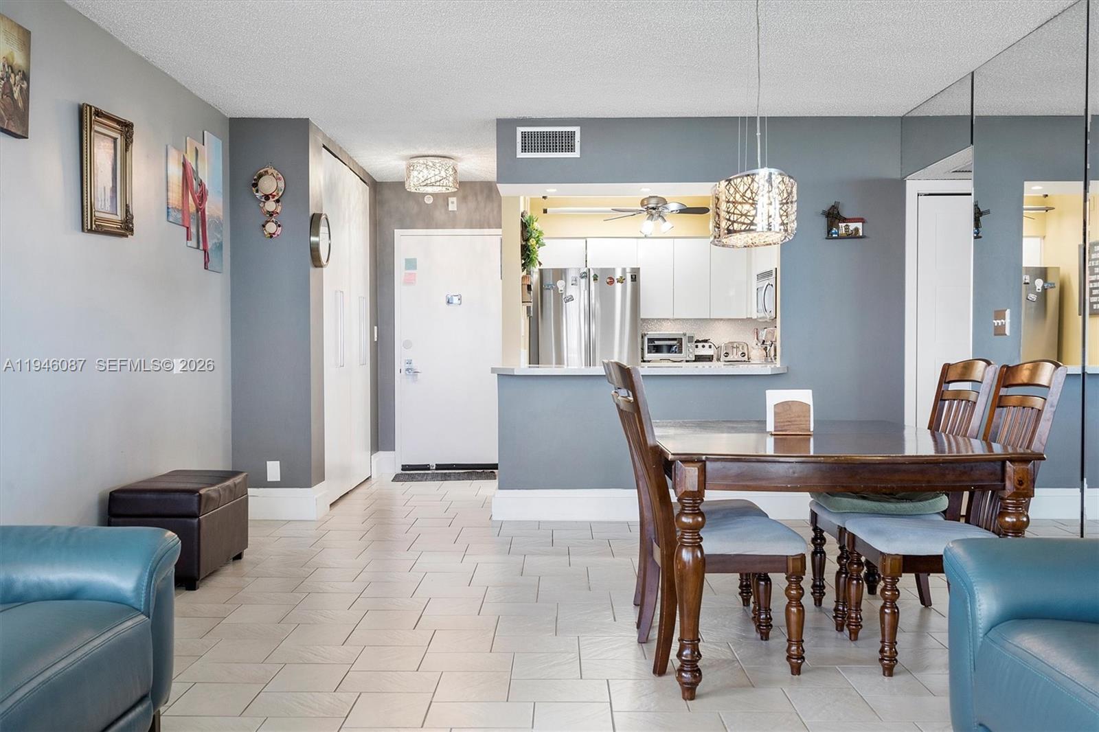 CORONADO CONDO- TOWER II - Residential