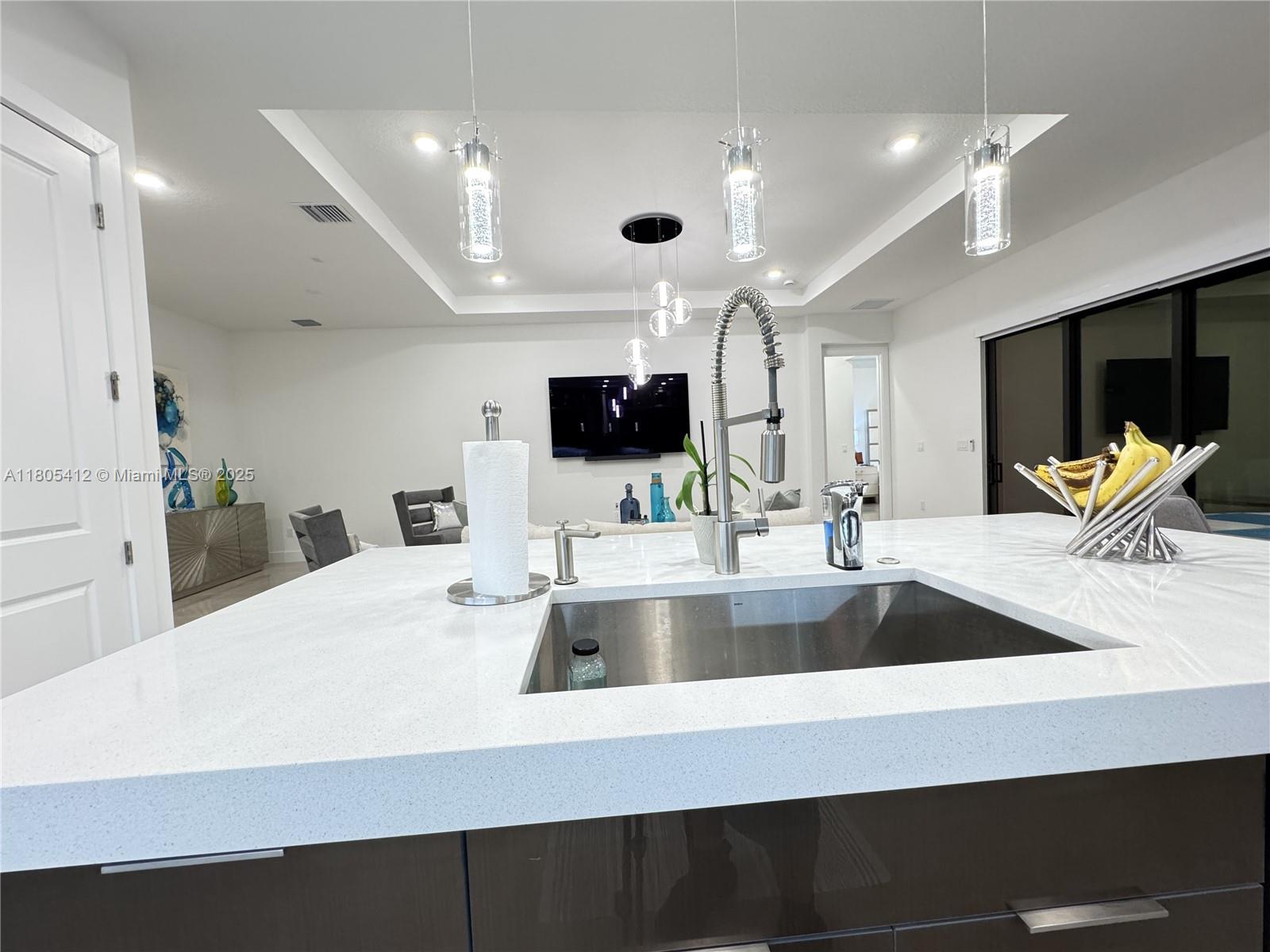 CRESSWIND PALM BEACH - Residential