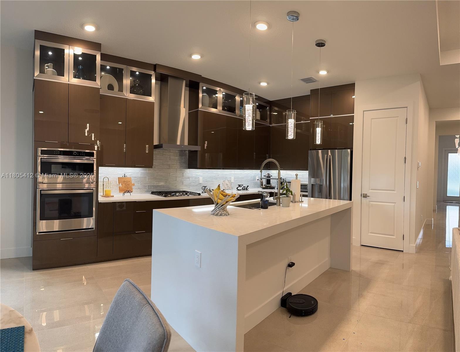 CRESSWIND PALM BEACH - Residential