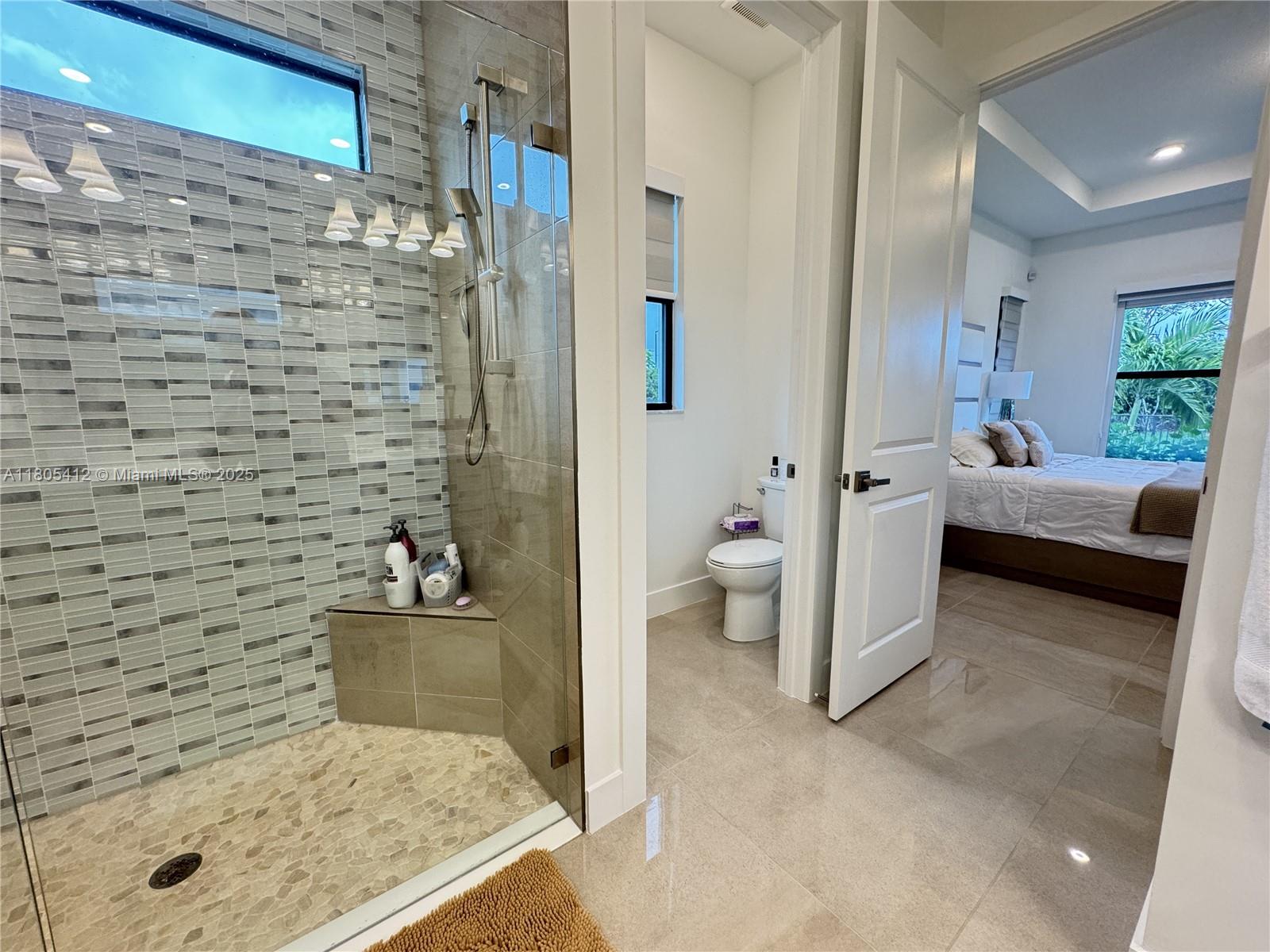 CRESSWIND PALM BEACH - Residential