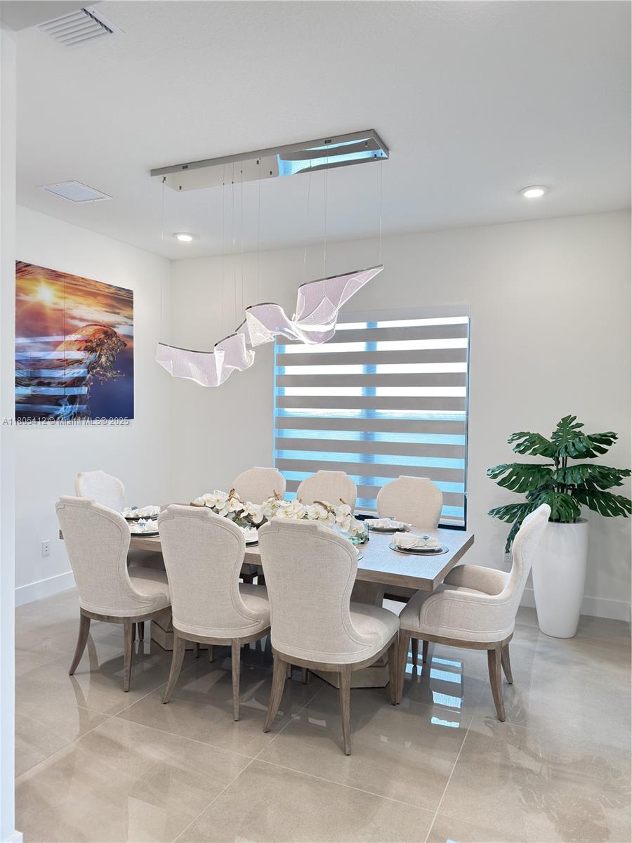 CRESSWIND PALM BEACH - Residential