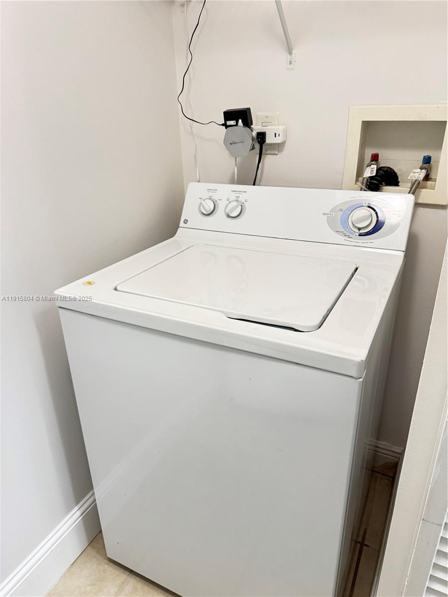 TURNBERRY ON THE GREEN CO - Residential