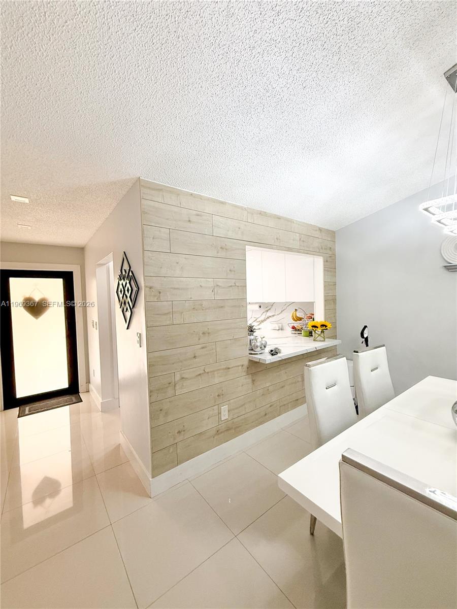 KENDALL WALK - Residential Lease