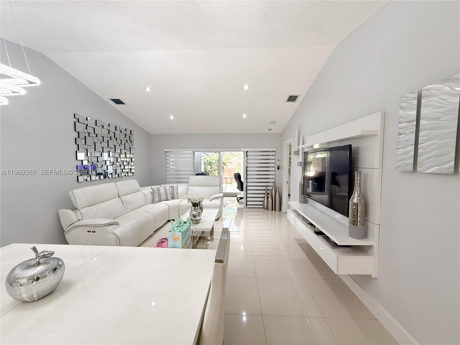 KENDALL WALK - Residential Lease