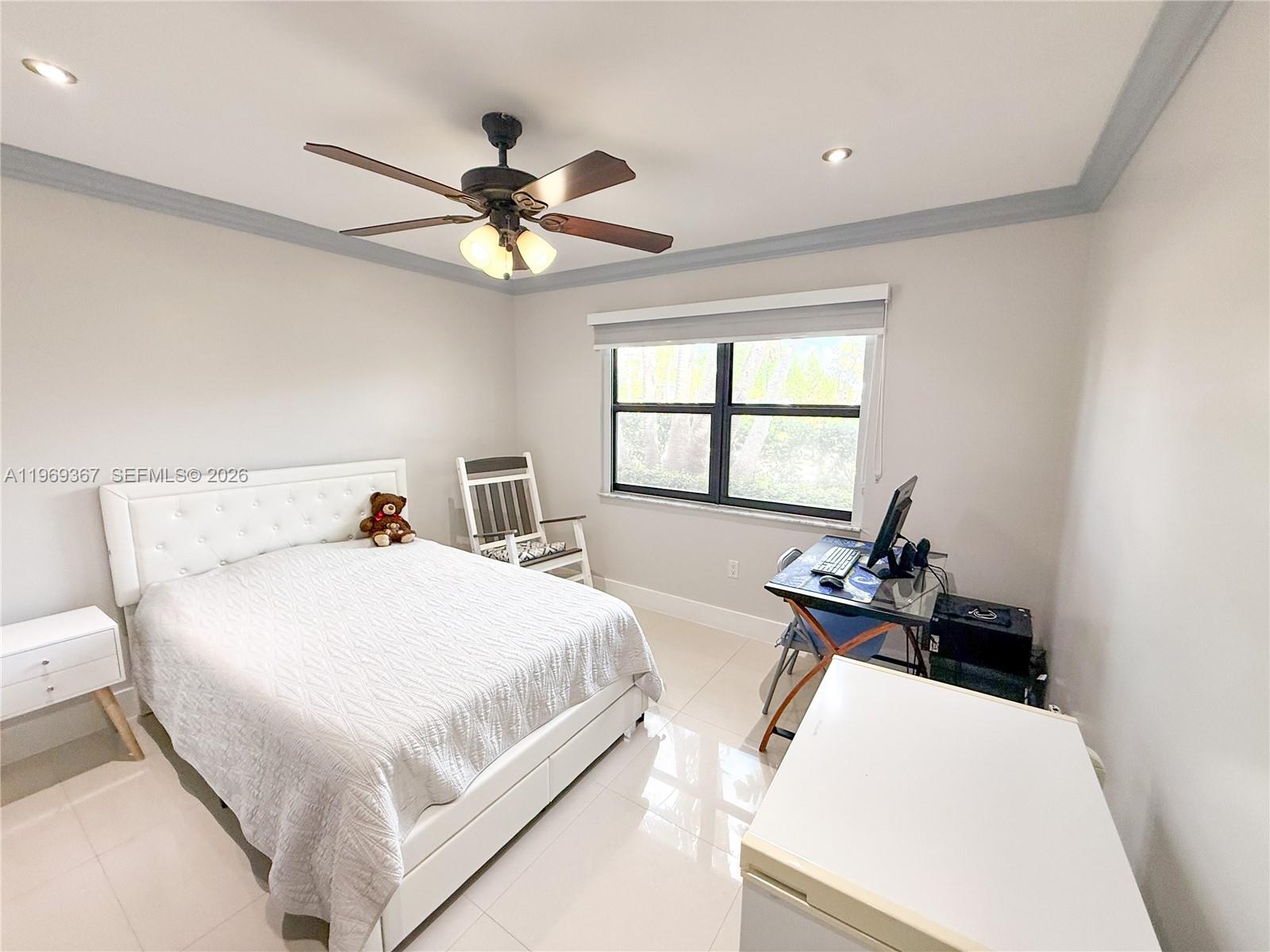 KENDALL WALK - Residential Lease