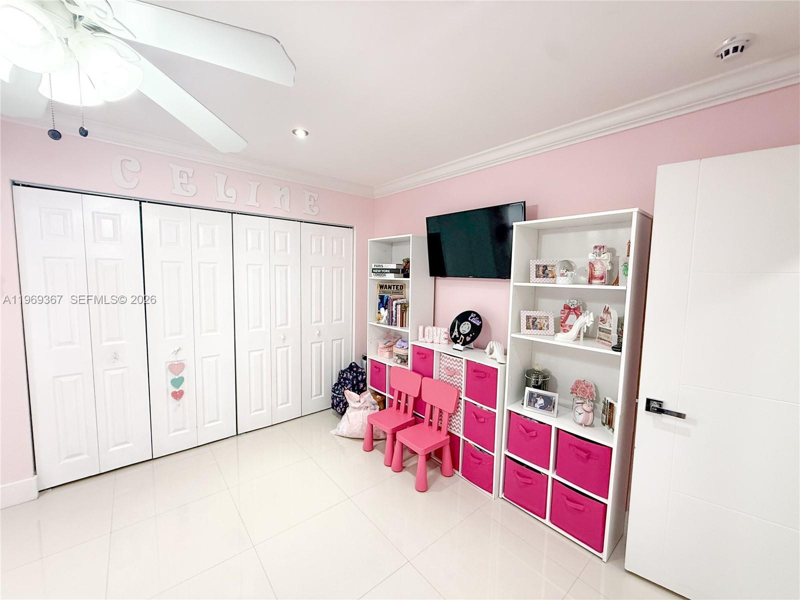 KENDALL WALK - Residential Lease