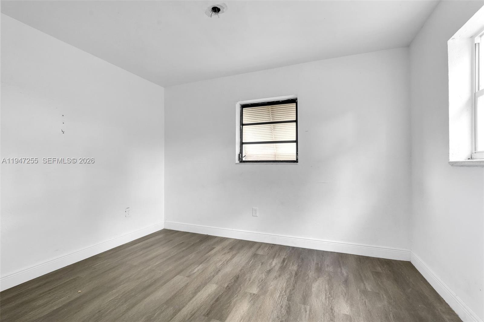 SUNSHINE VILLAGE - Residential