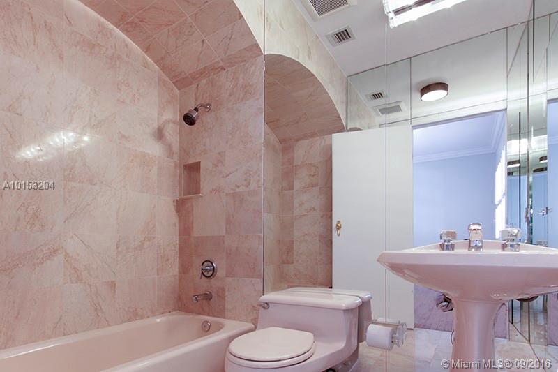 San Marino Island - Residential