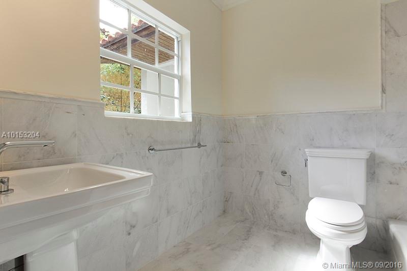 San Marino Island - Residential