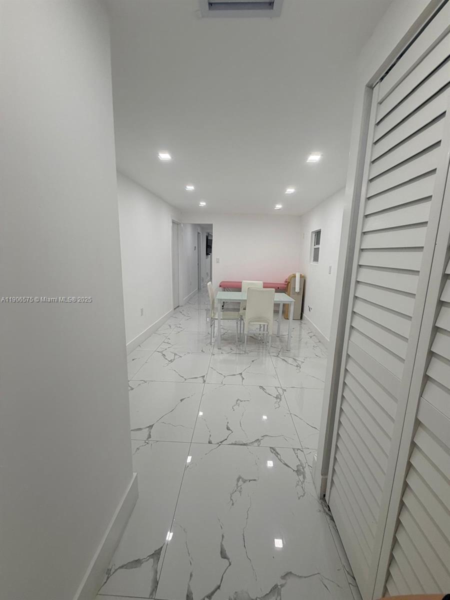 ROOSEVELT PARK - Residential