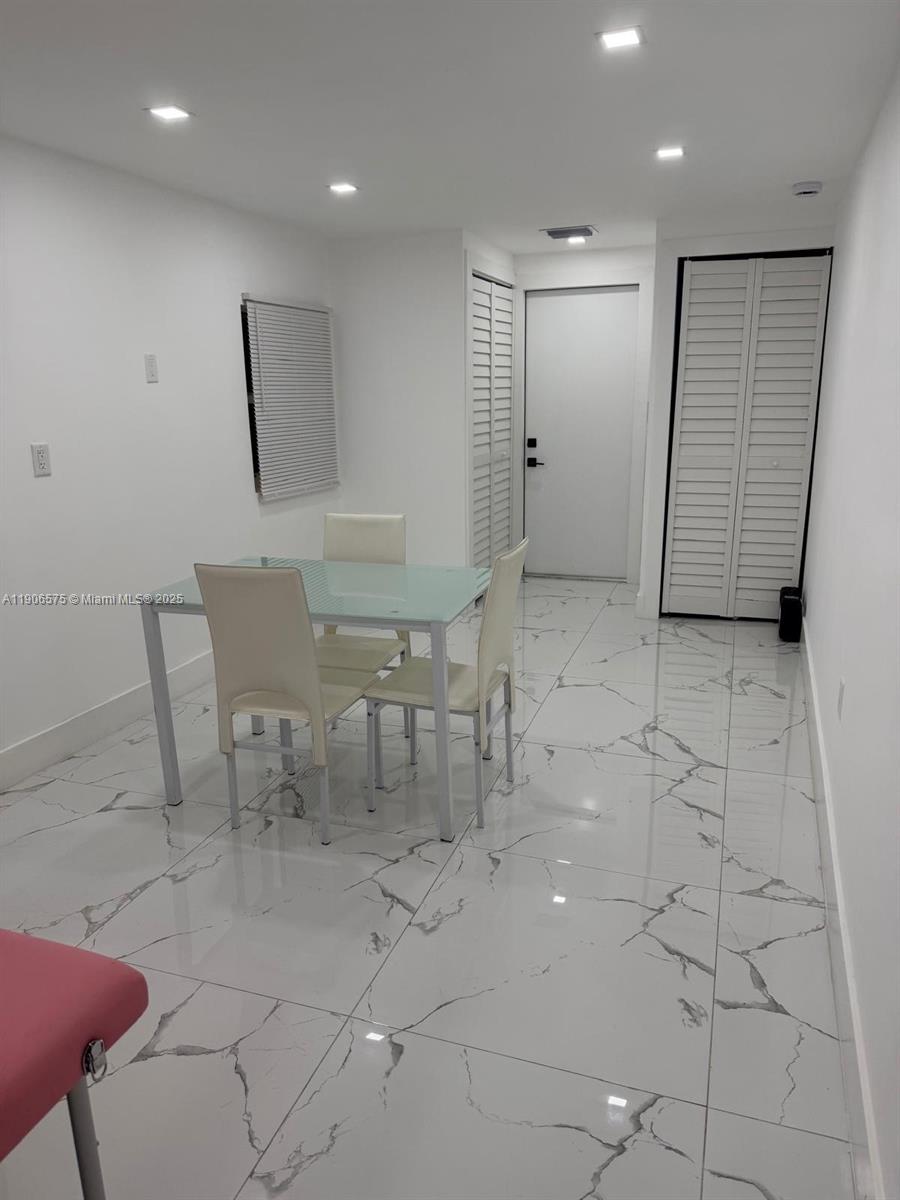 ROOSEVELT PARK - Residential