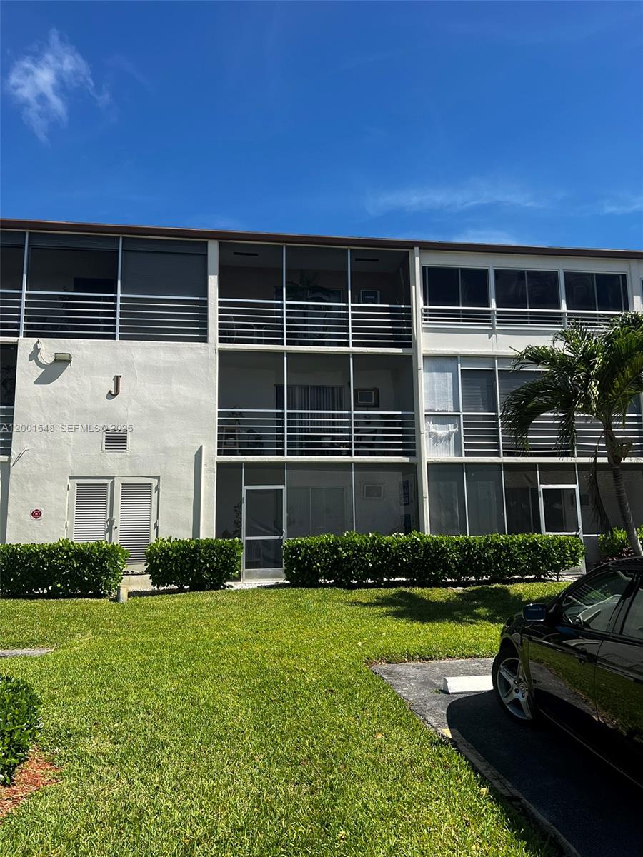 MANSFIELD AT CENTURY VILL - Residential