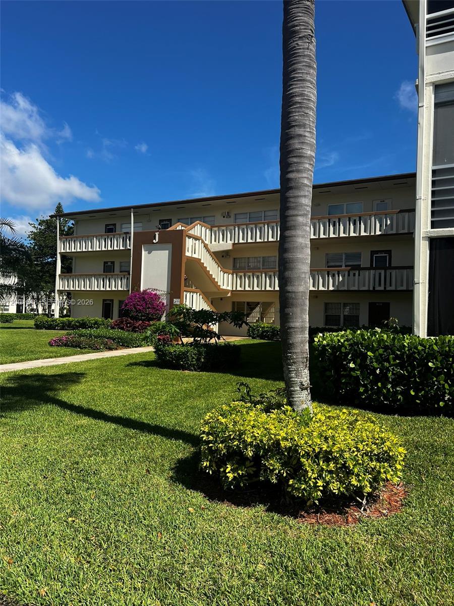 MANSFIELD AT CENTURY VILL - Residential