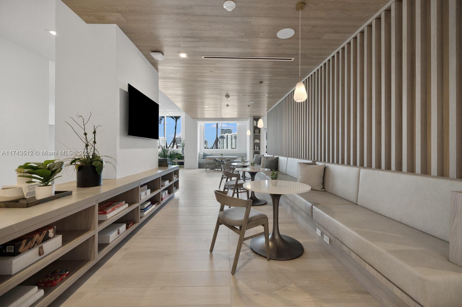 CORAL PARK - Residential Lease