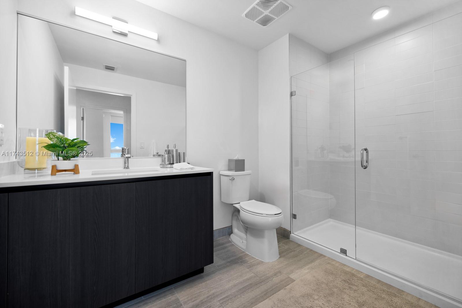 2000 Biscayne Blvd 3607