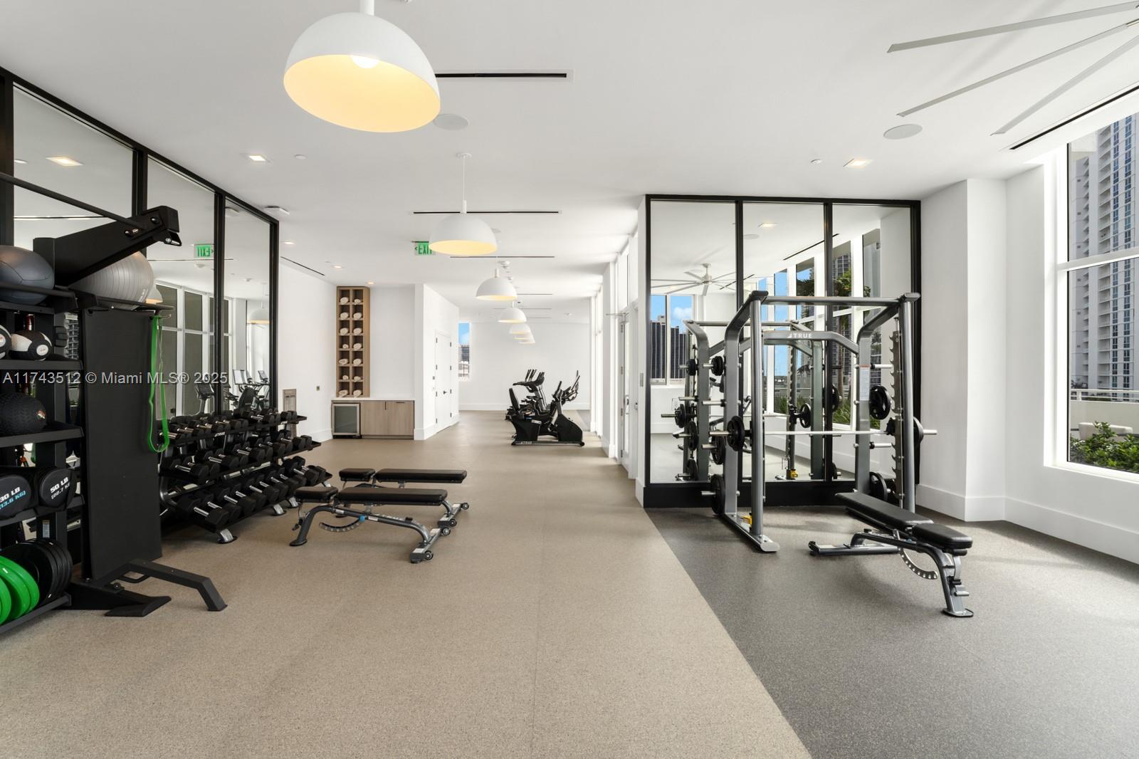 CORAL PARK - Residential Lease