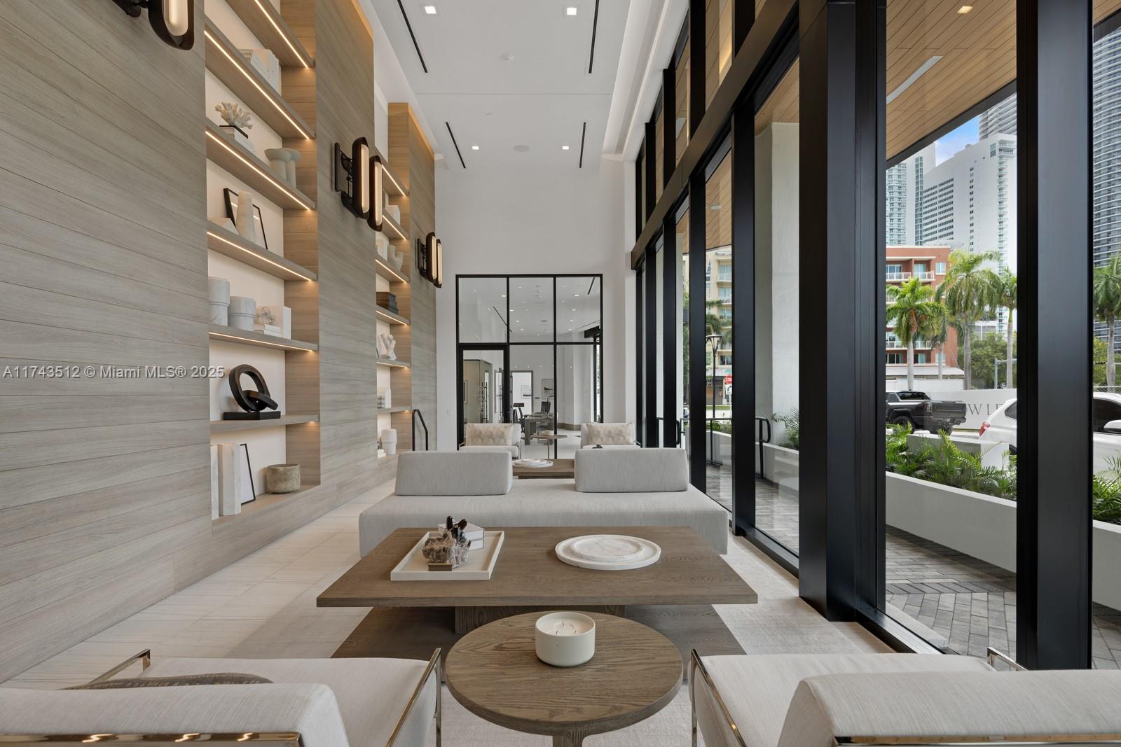 2000 Biscayne Blvd 3607