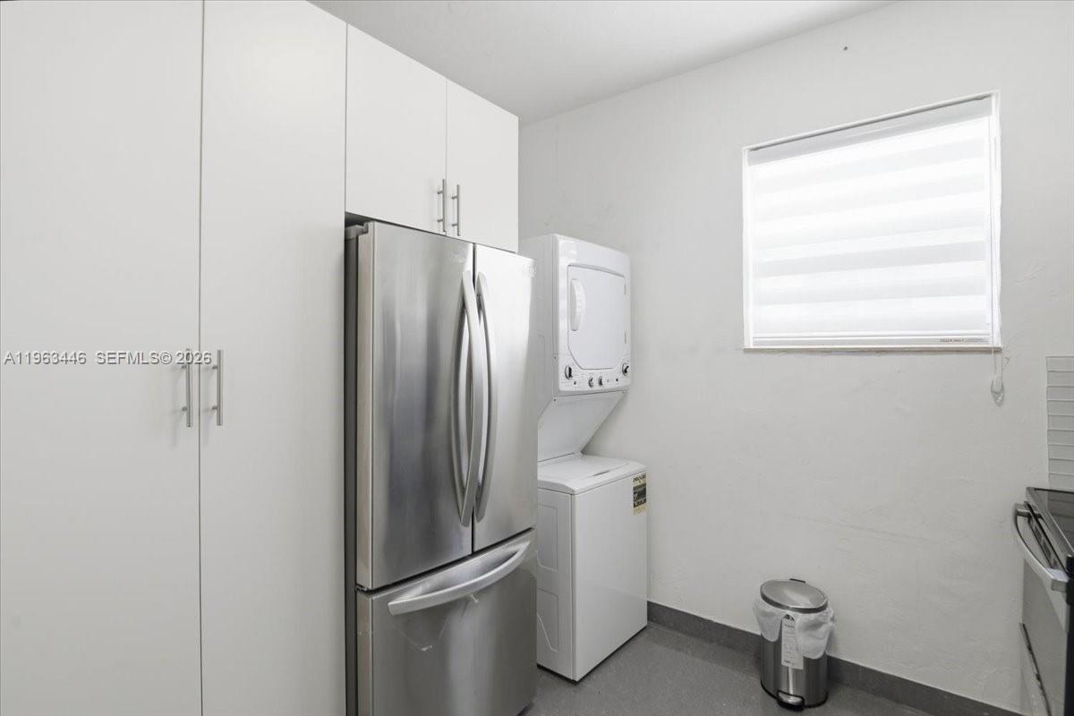 PARK CORNER CONDO - Residential