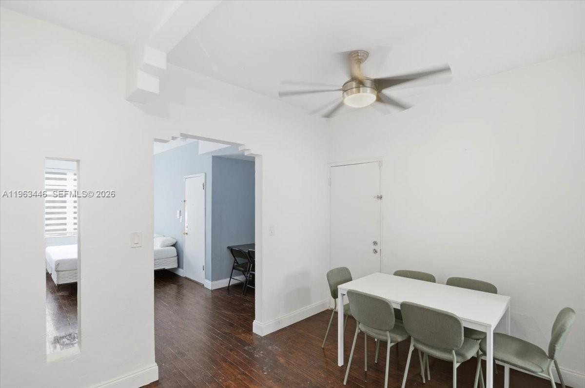 PARK CORNER CONDO - Residential