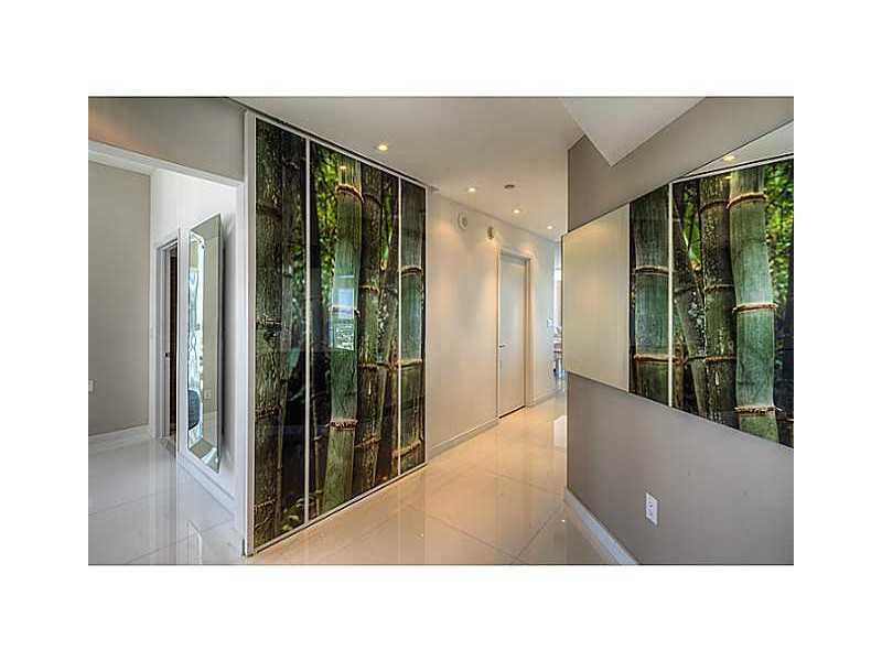 PARAMOUNT BAY - Residential Lease