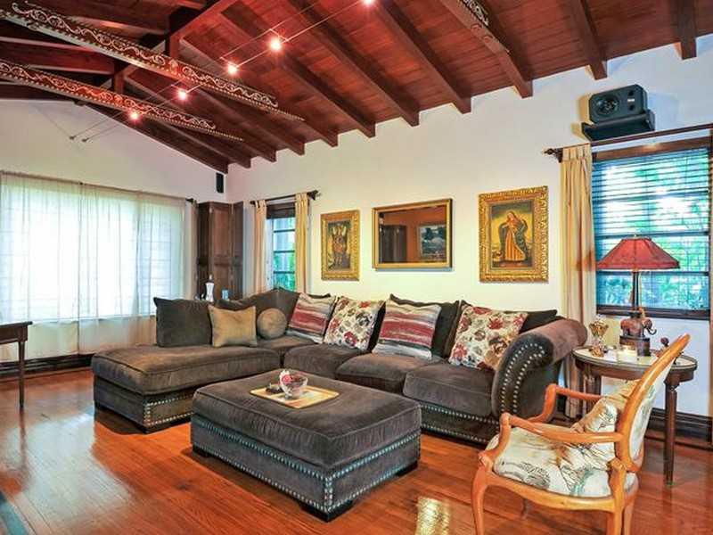 BELLE MEADE OF MIAMI SEC - Residential