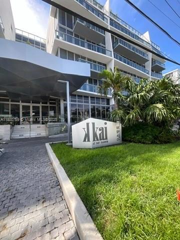 9940 W Bay Harbor Dr 3A-N