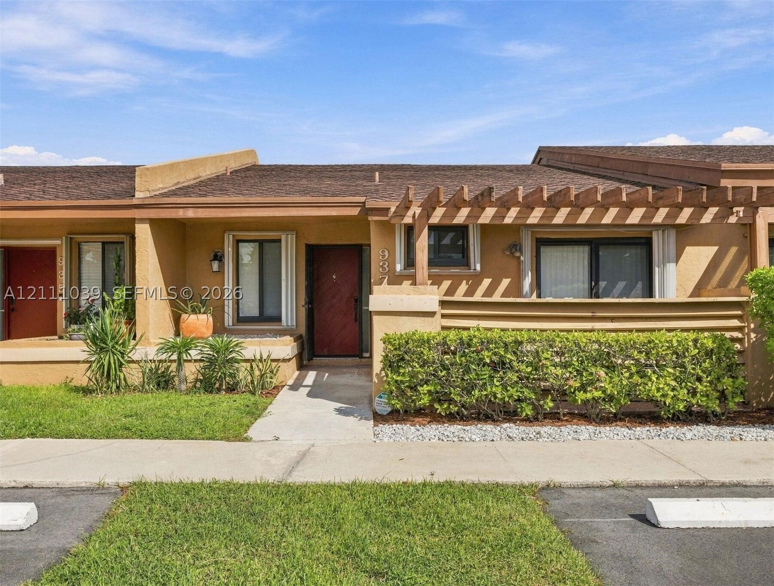 937 NW 79th Ter