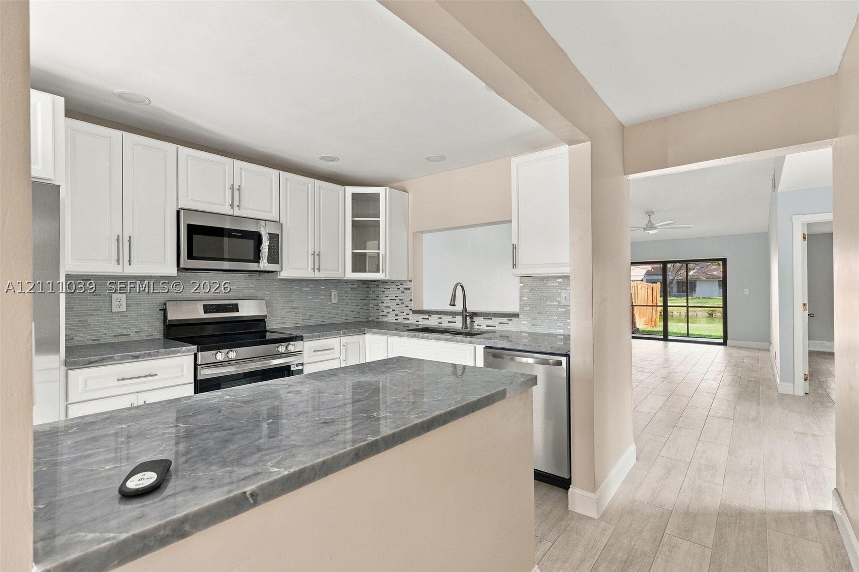 937 NW 79th Ter