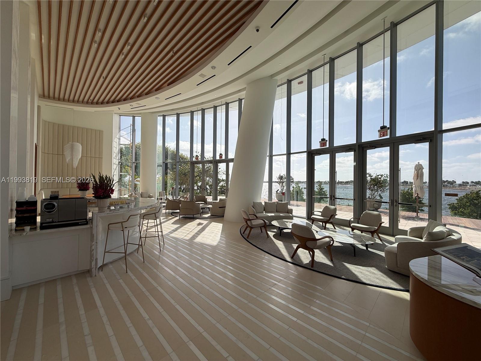 UNA Residences - Residential