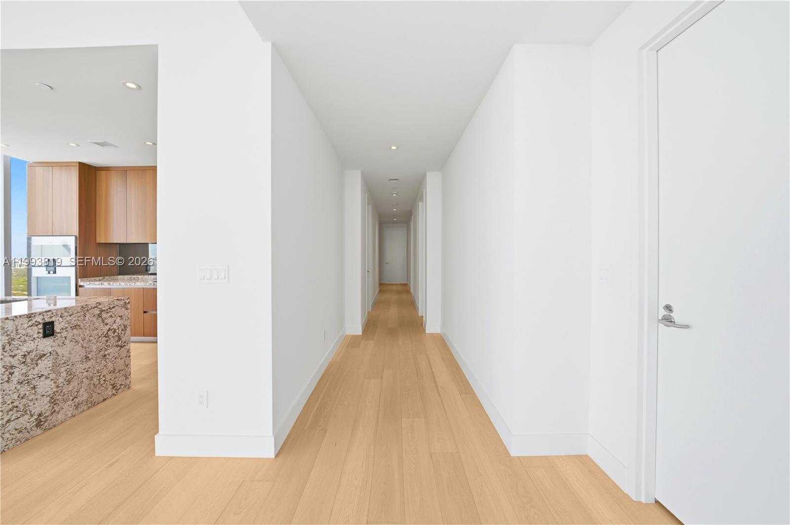 UNA Residences - Residential