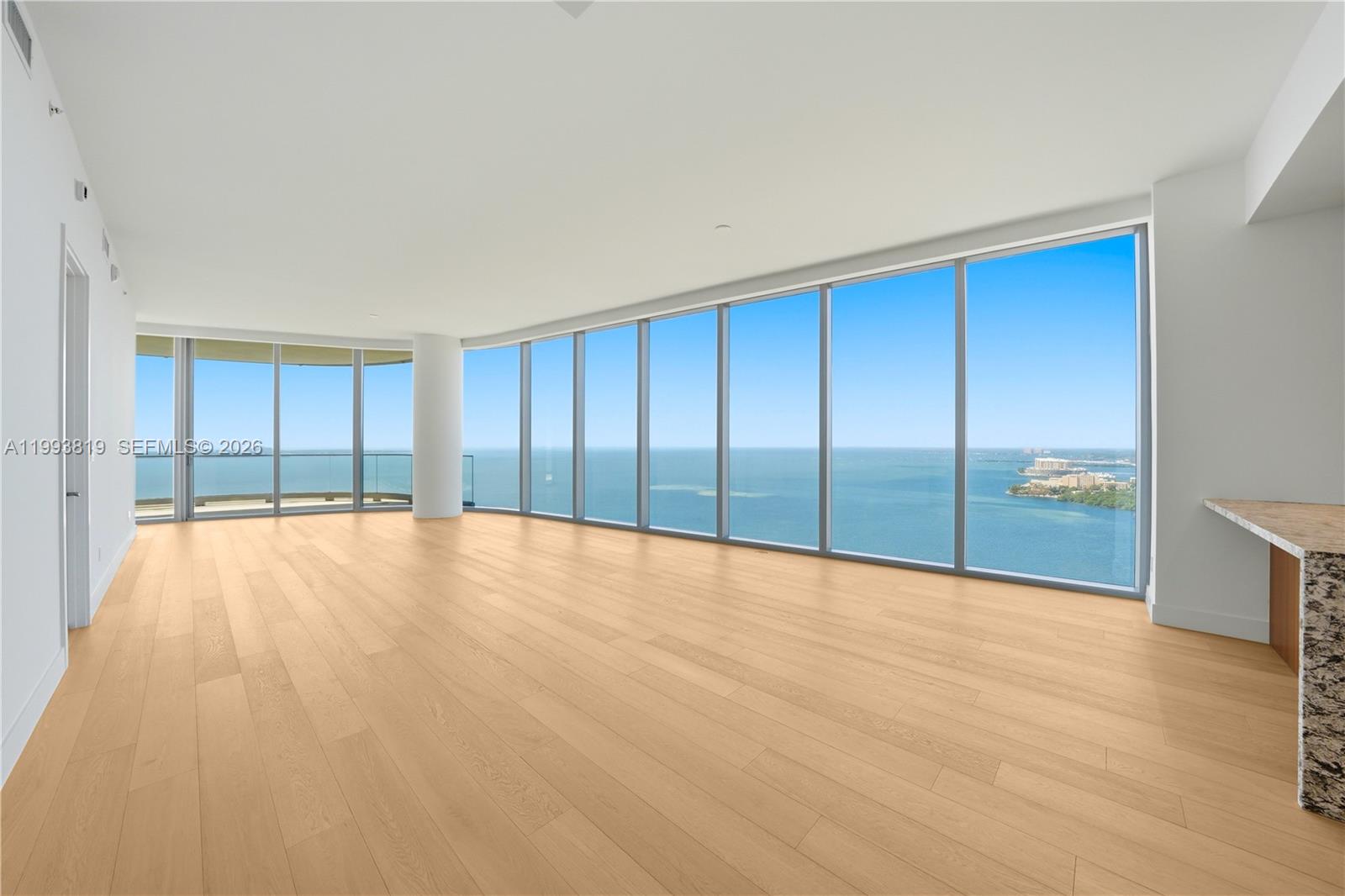 UNA Residences - Residential