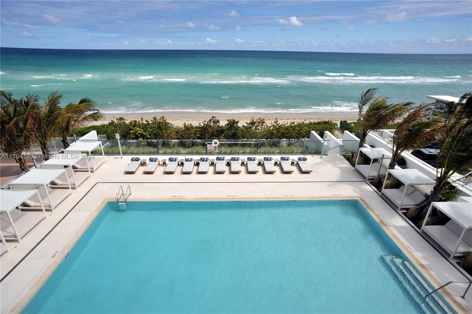 2000 Ocean - Residential