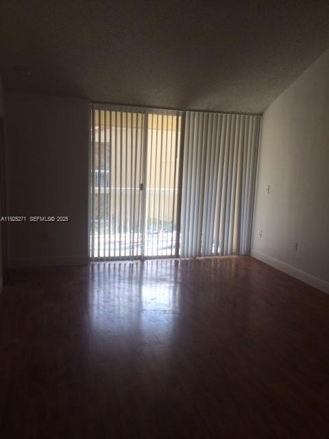 THE GREENS AT DORAL CONDO - Residential