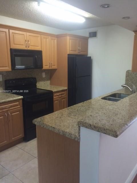 4668 NW 97th Ct 100 Doral FL 33178