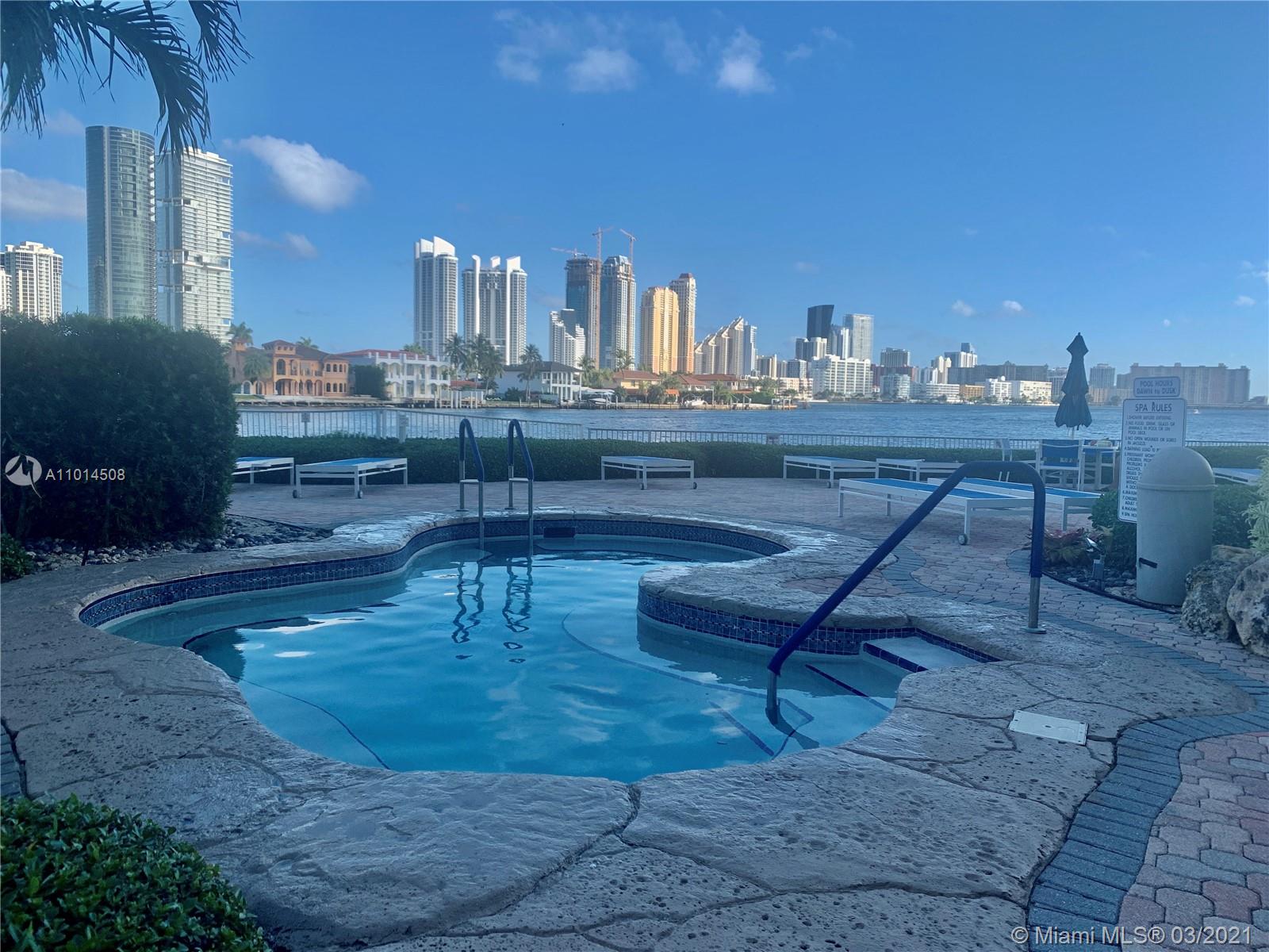 MYSTIC POINTE CONDO NO TW - Residential