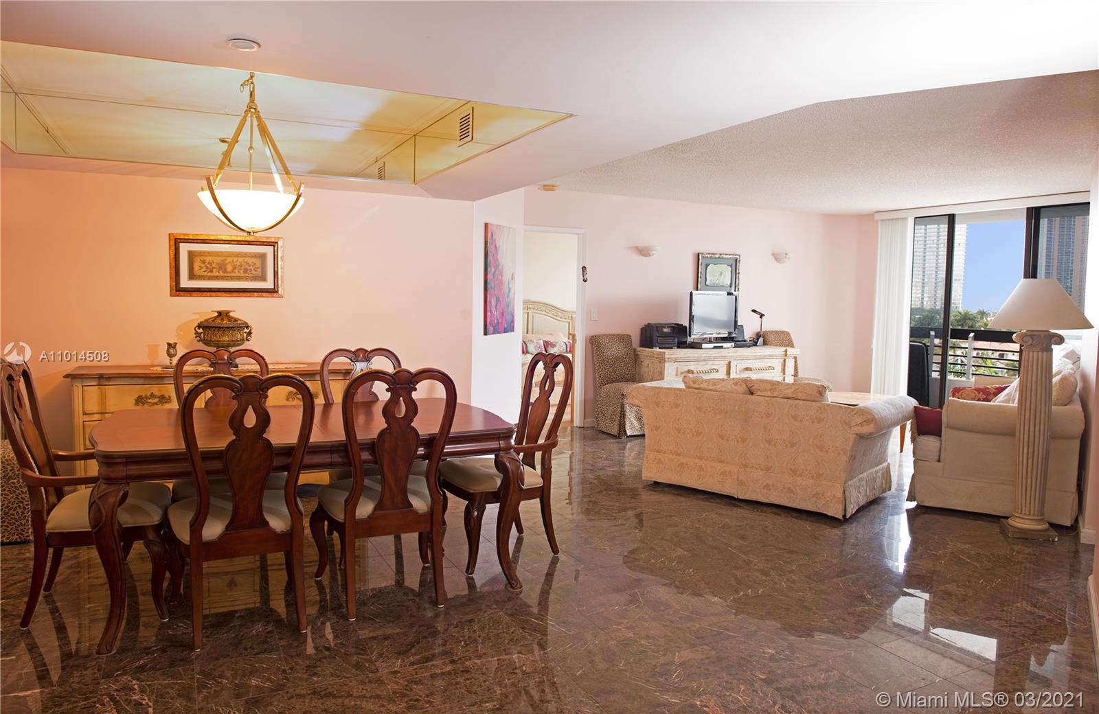 MYSTIC POINTE CONDO NO TW - Residential