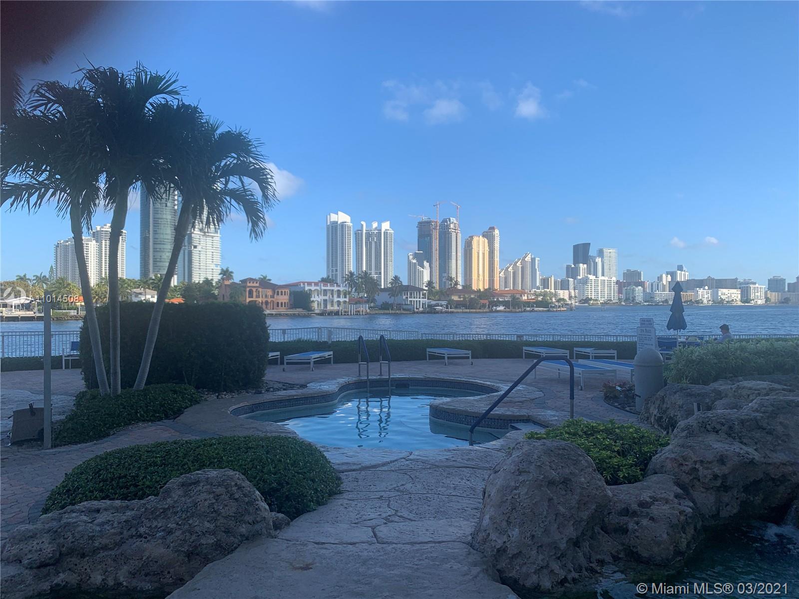 MYSTIC POINTE CONDO NO TW - Residential