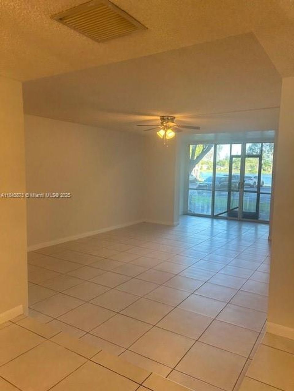 Photo of 3690 Inverrary Dr #1N, Lauderhill, FL 33319 (MLS # A11843873)