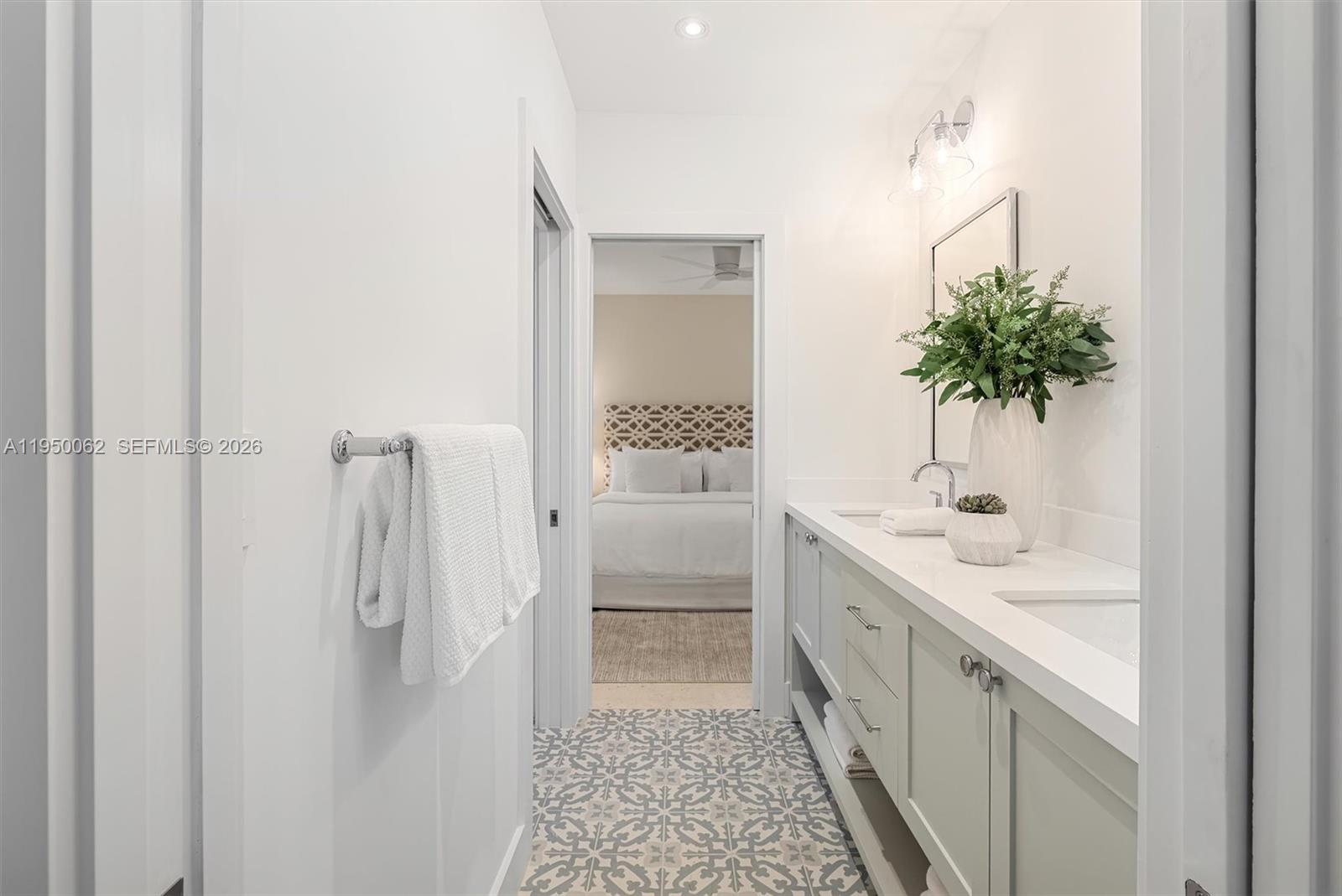 MATE OCEAN BAY SUBD SEC 1 - Residential