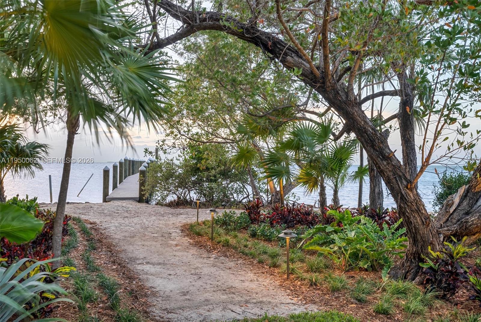 MATE OCEAN BAY SUBD SEC 1 - Residential