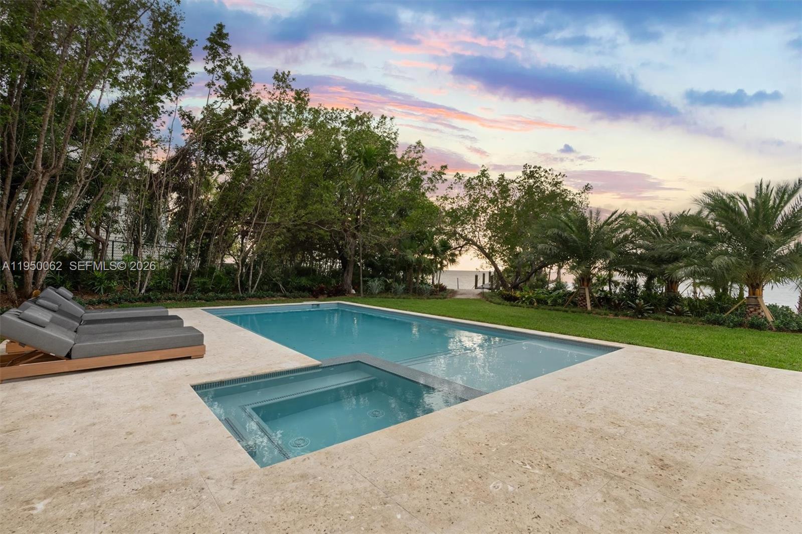 MATE OCEAN BAY SUBD SEC 1 - Residential