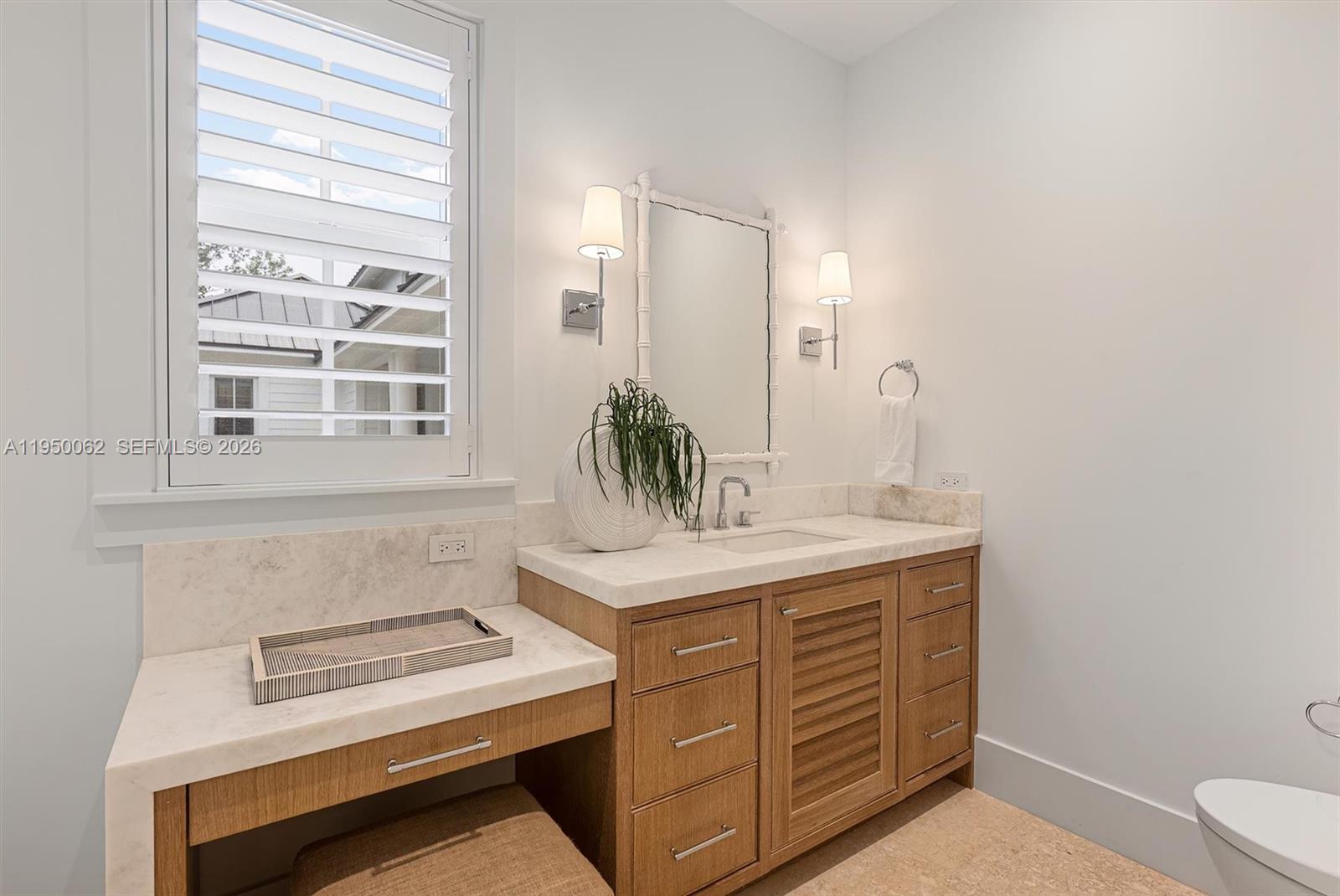 MATE OCEAN BAY SUBD SEC 1 - Residential