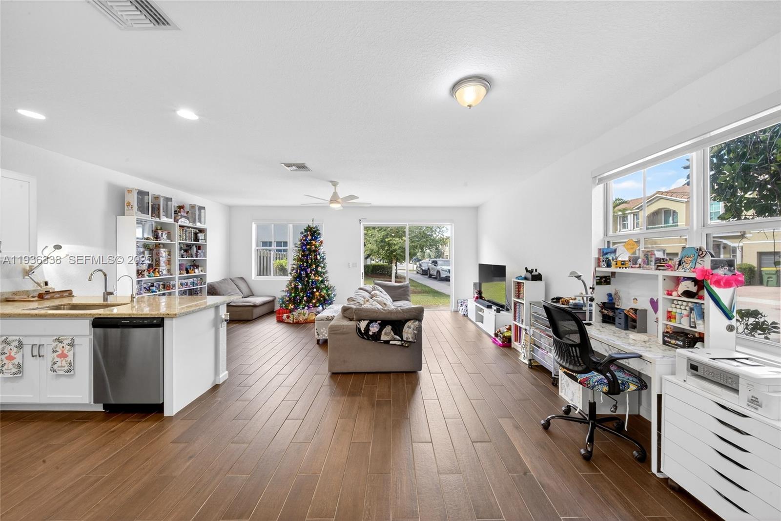 KEYS GARDEN - Residential