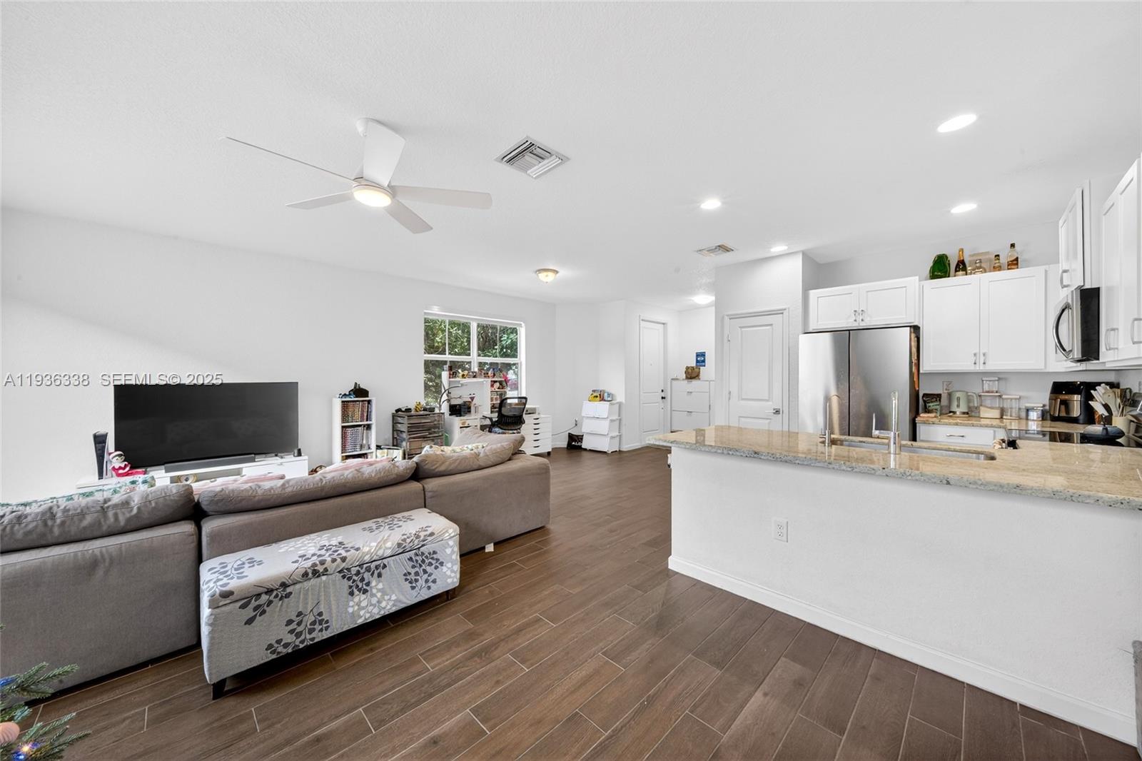 KEYS GARDEN - Residential