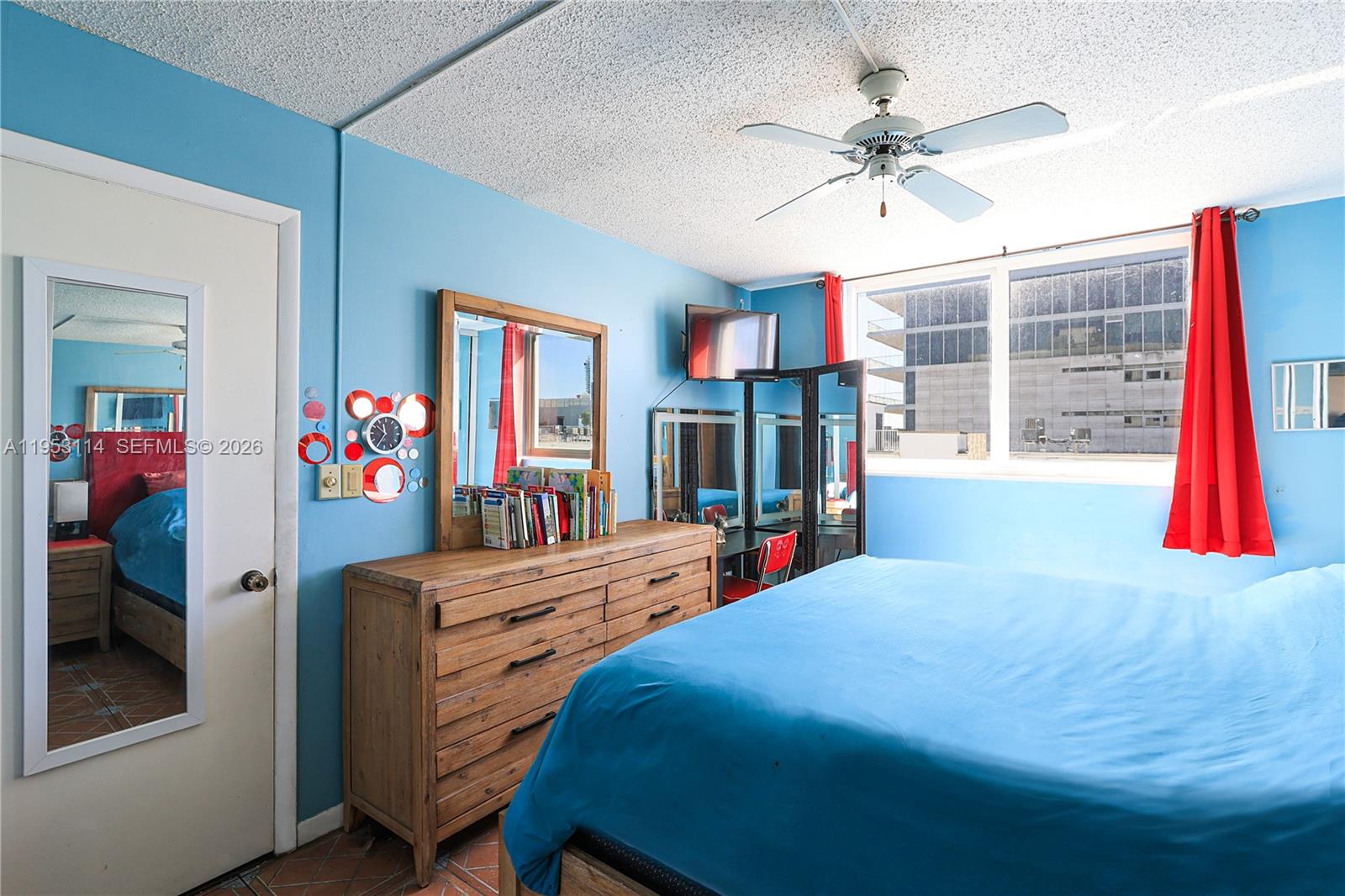 OCEAN POINT CONDO - Residential