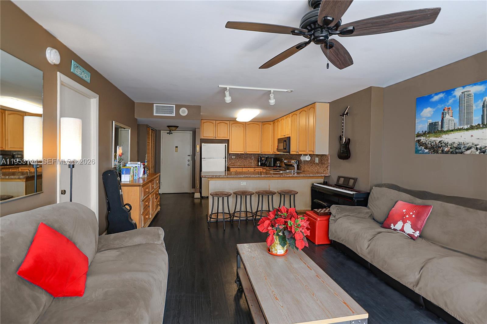 OCEAN POINT CONDO - Residential