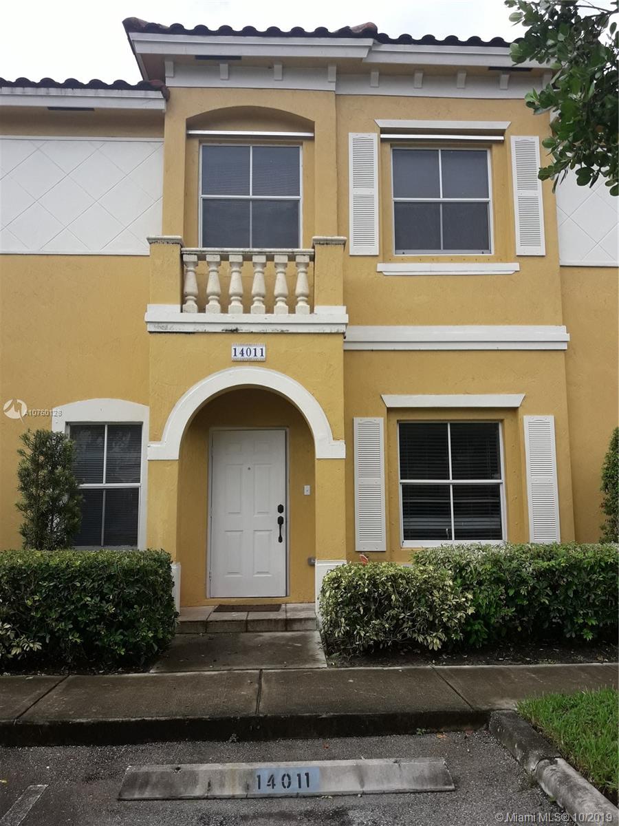 LAS TERRAZAS AT VIZCAYA C - Residential Lease