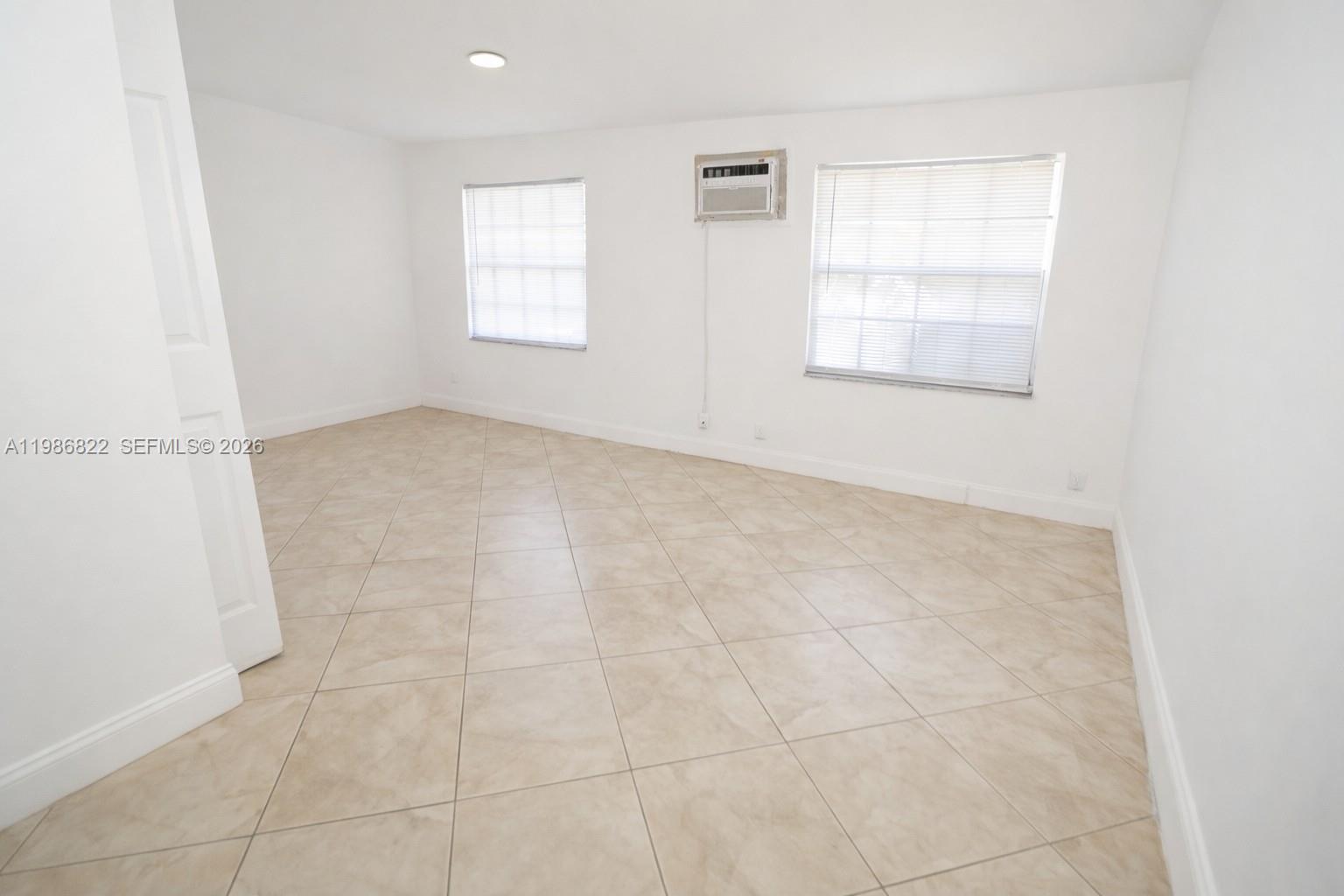 MIAMI GARDENS ESTATES SEC - Residential Lease