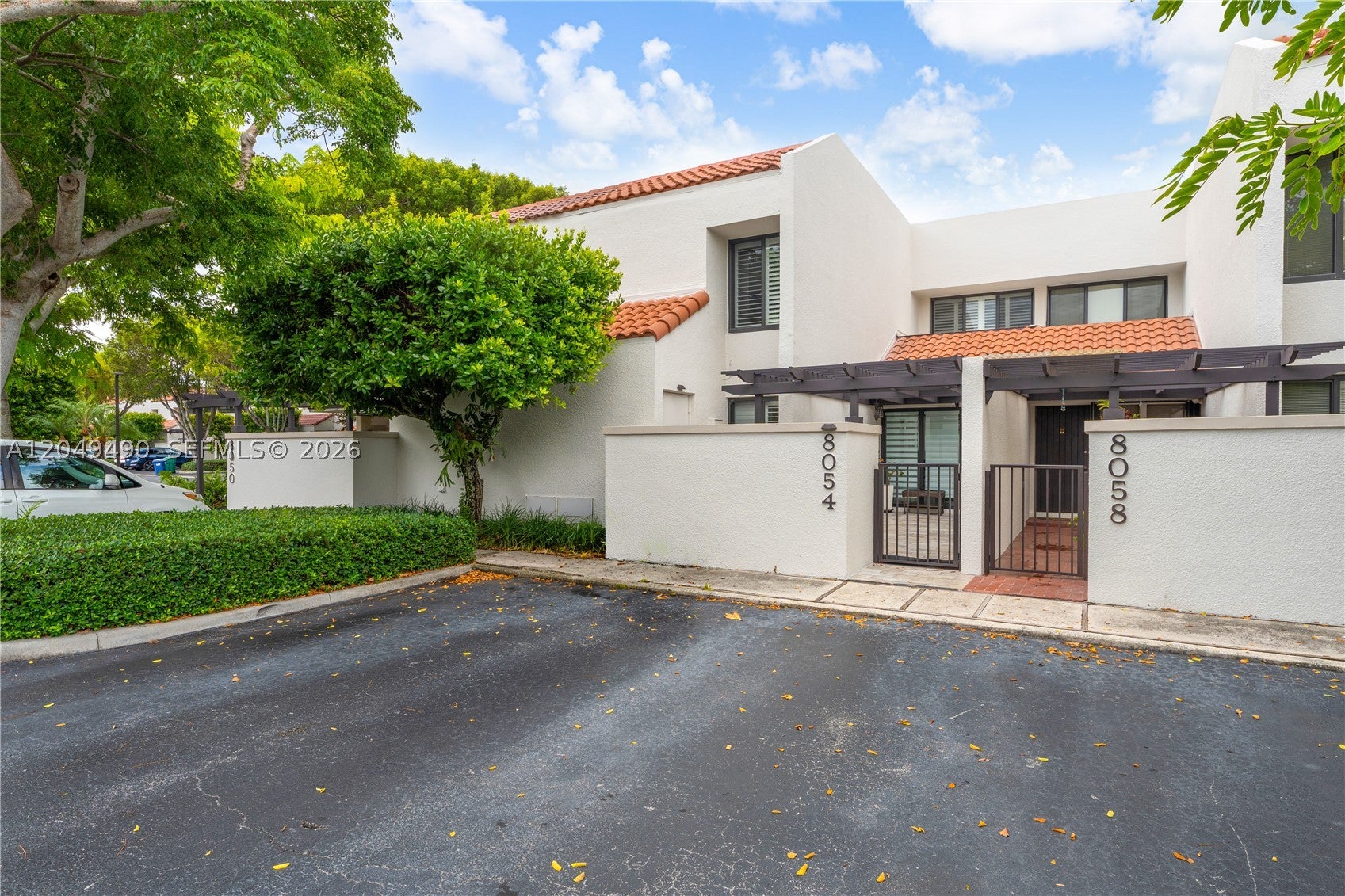 8054 SW 86th Ter - Image 1